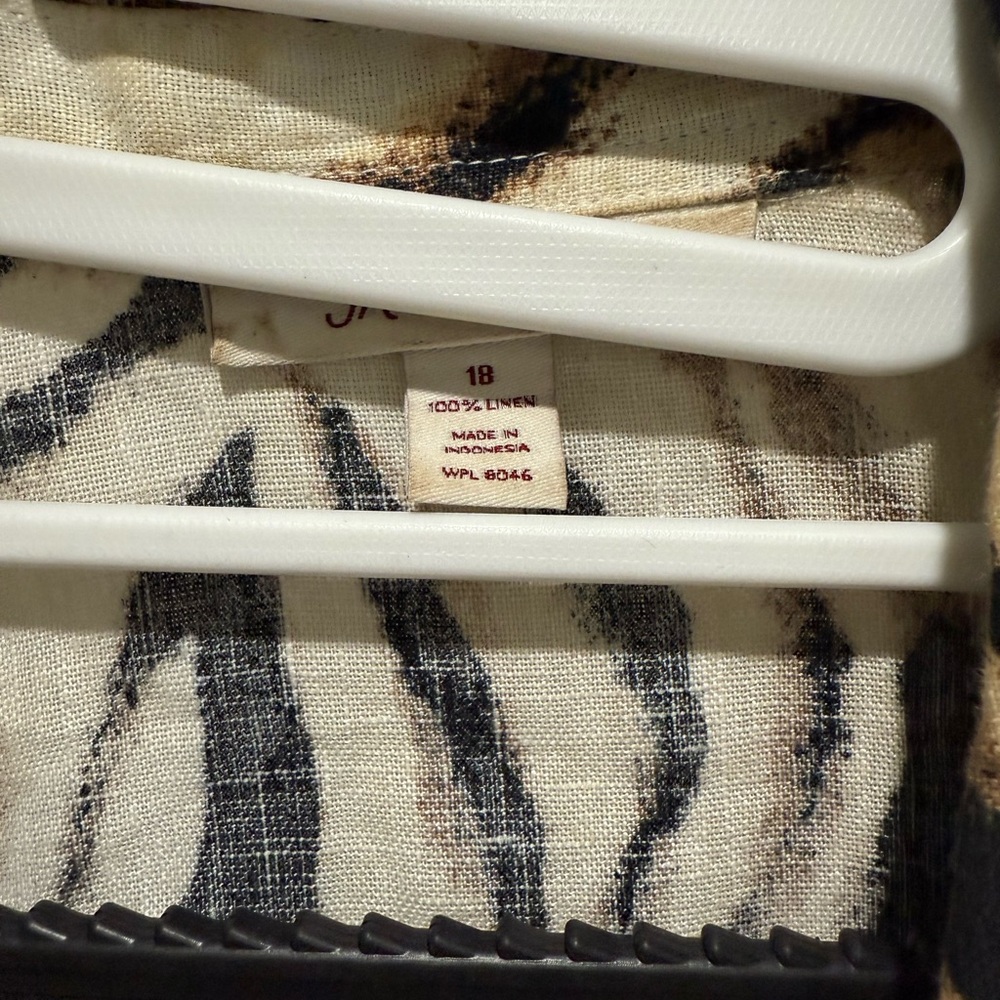 JM Collection Zebra Pattern Shirt - Picture 3 of 9